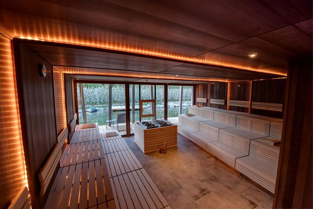 Gartenhotel Moser Апиано сула Страда дел Вино Екстериор снимка