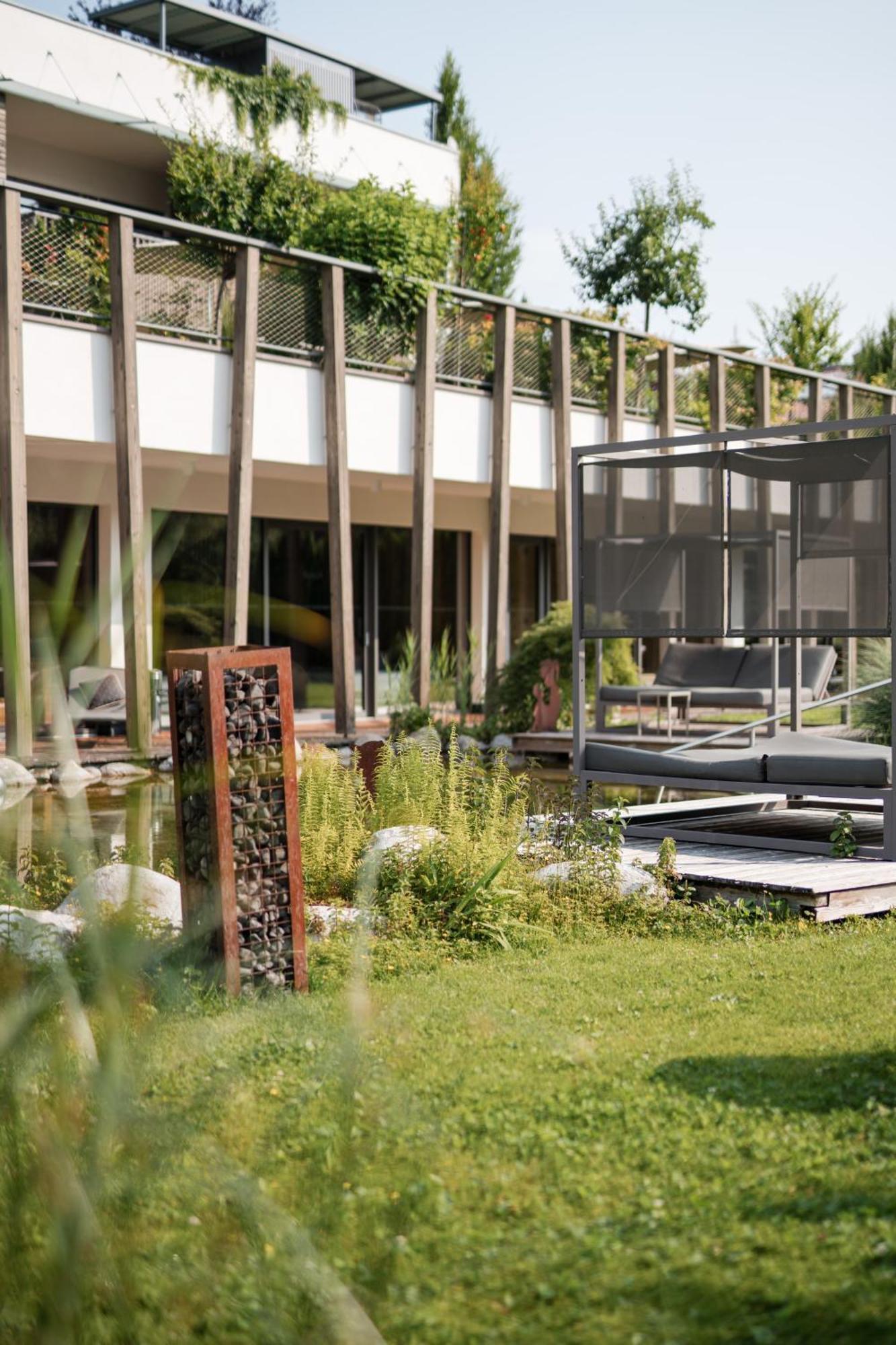 Gartenhotel Moser Апиано сула Страда дел Вино Екстериор снимка