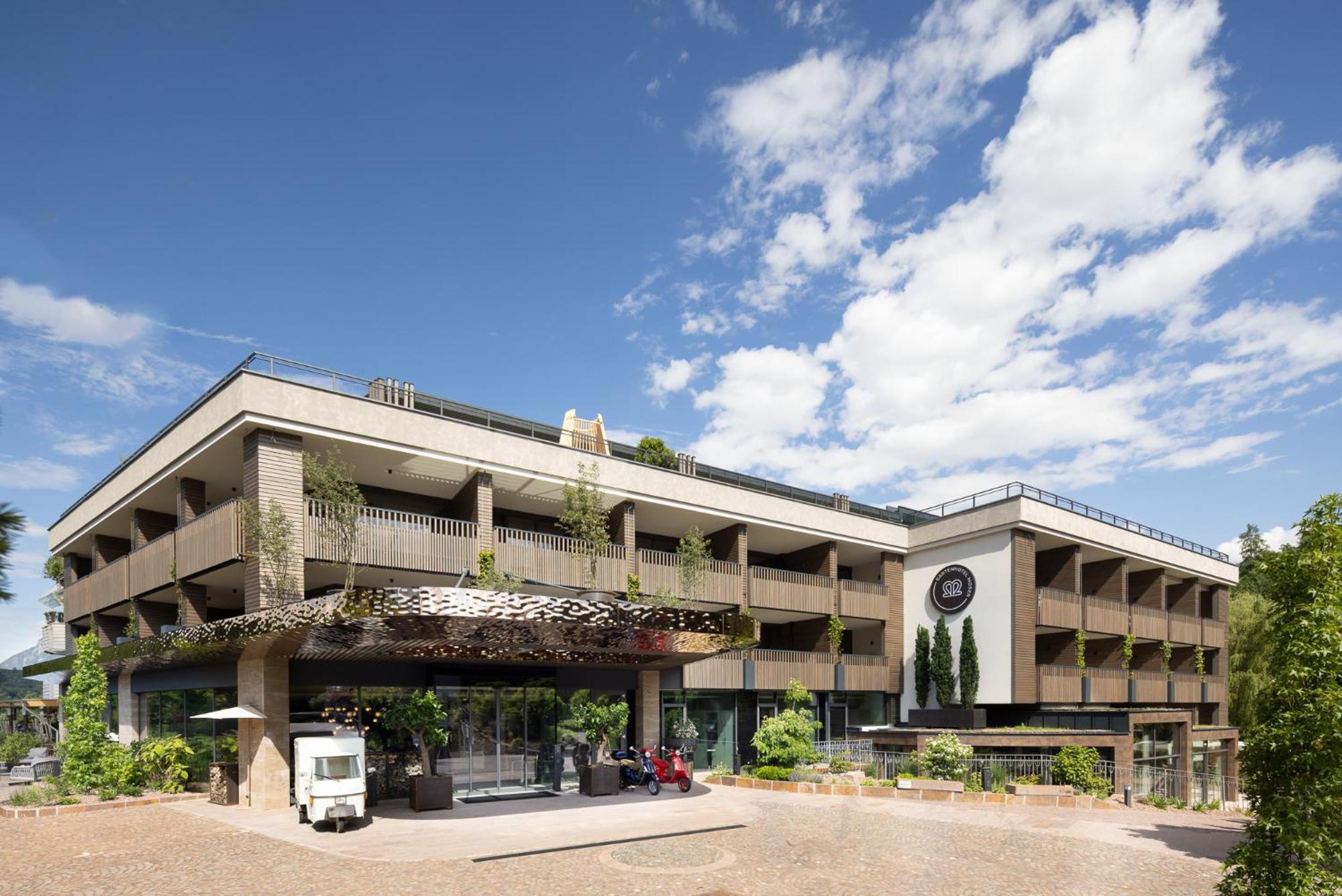Gartenhotel Moser Апиано сула Страда дел Вино Екстериор снимка