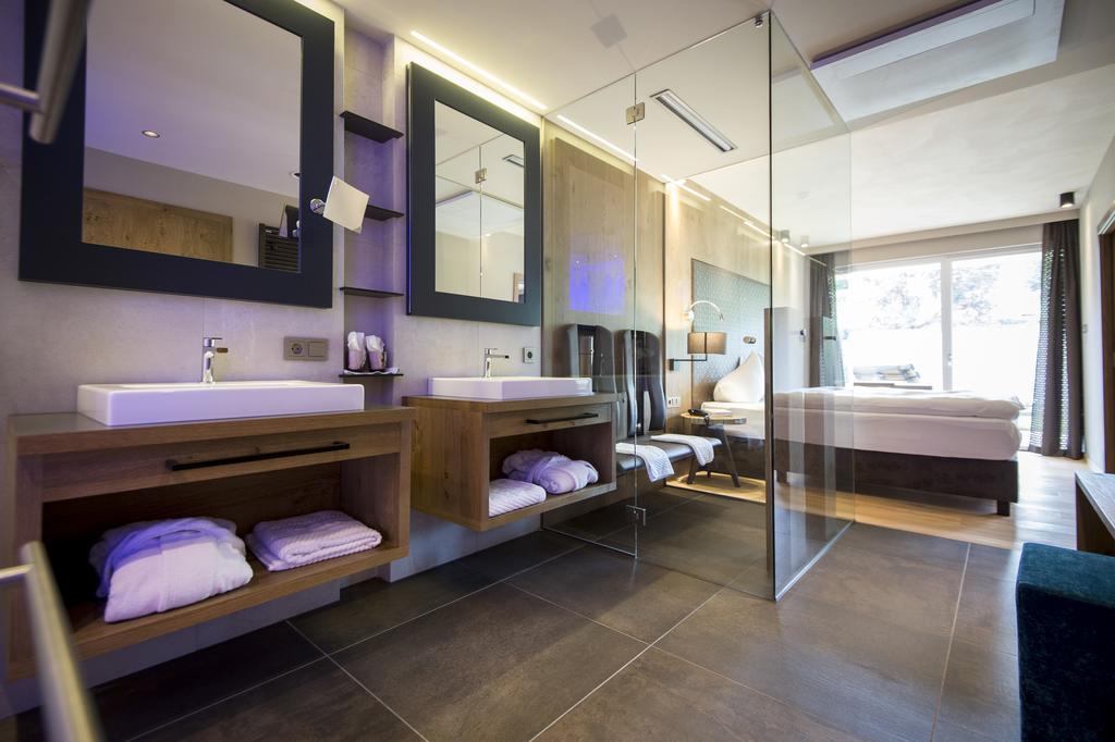Gartenhotel Moser Апиано сула Страда дел Вино Екстериор снимка