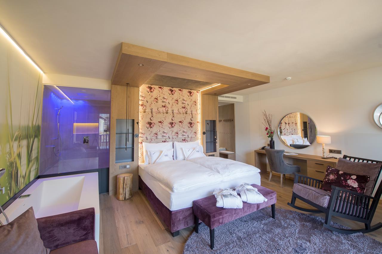 Gartenhotel Moser Апиано сула Страда дел Вино Екстериор снимка